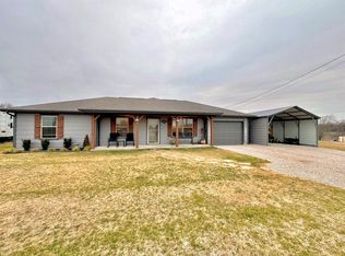 8900 Grazing Ct, Alvarado, TX 76009