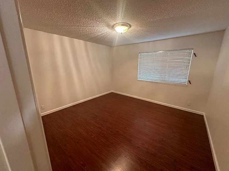 6315 Telegraph Ave #G — Photo 8