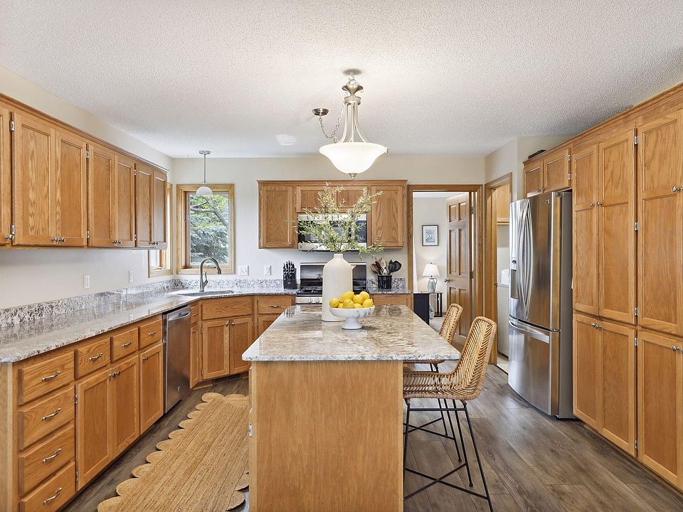 1st image of 8370 Emerald Ln