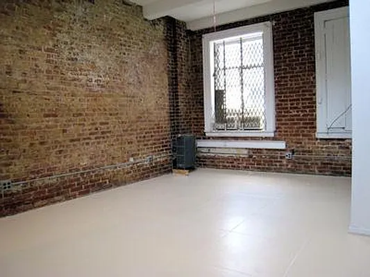 Rented by R New York | media 15