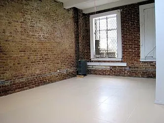 Rented by R New York