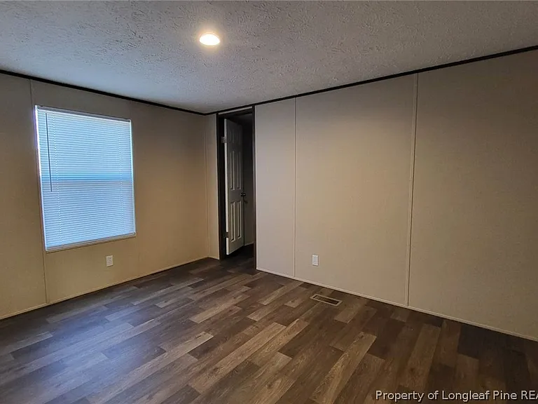 4246 Meadow Rd — Photo 7