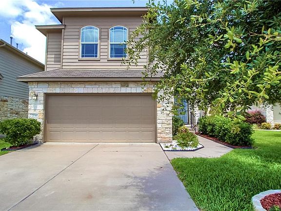 3rd image of 2044 Nestlewood Dr