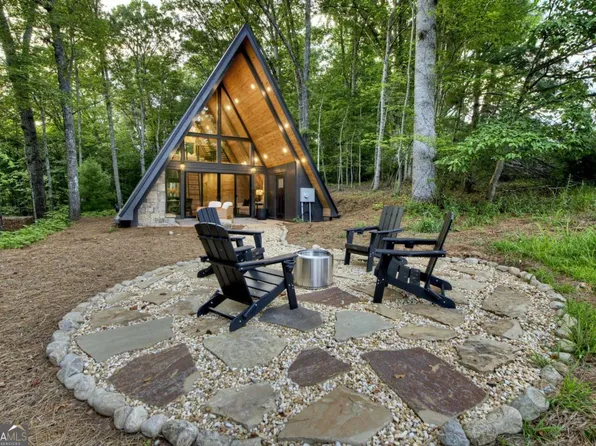 297 Daves Rd, Morganton, GA 30560