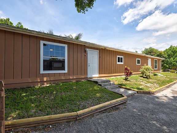 4th image of 201 Dixieland Dr #203