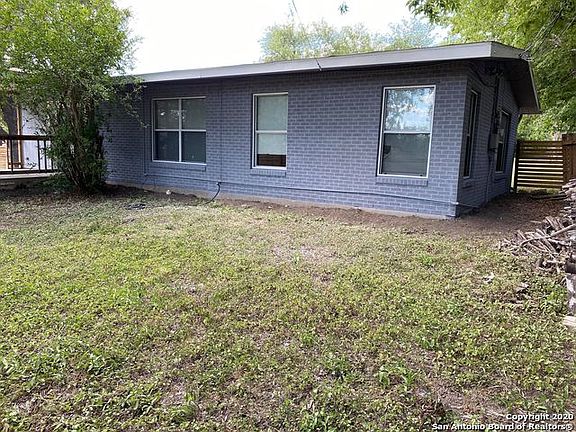 3rd image of 106 Teakwood Ln