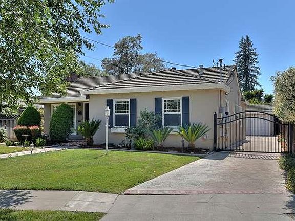 2nd image of 1721 Alberta Ave