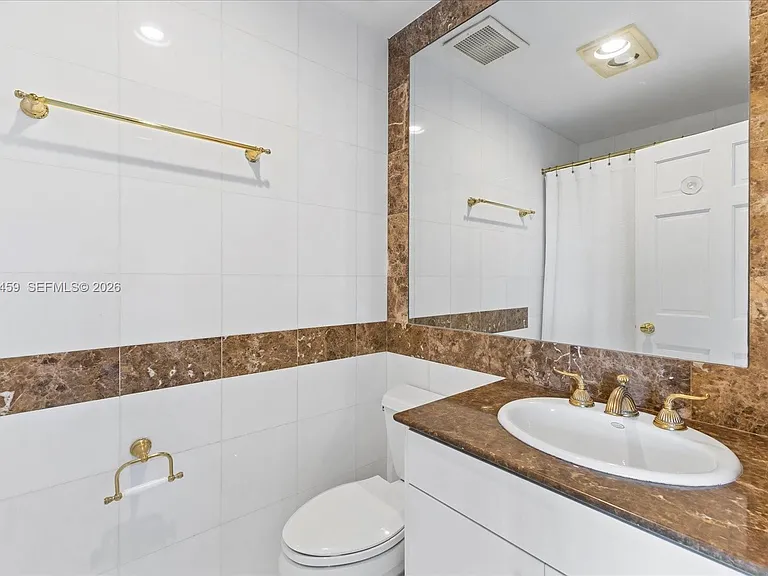 2134 Fisher Island Dr #2134 — Photo 30