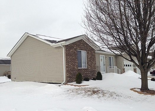 2nd image of 261 Michigan Dr