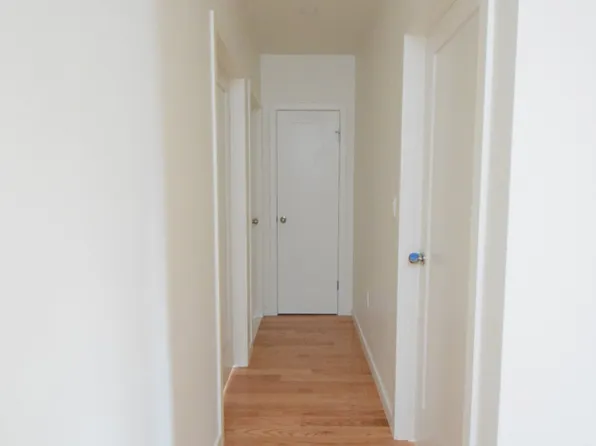 87 South Elliott Place image 13 of 17