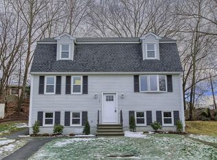 144 Chase Ave, Lowell, MA 01854