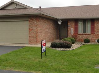 2008 Stonecliff Ct, Findlay, OH 45840