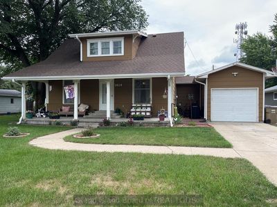 1614 G St, Aurora, NE, 68818