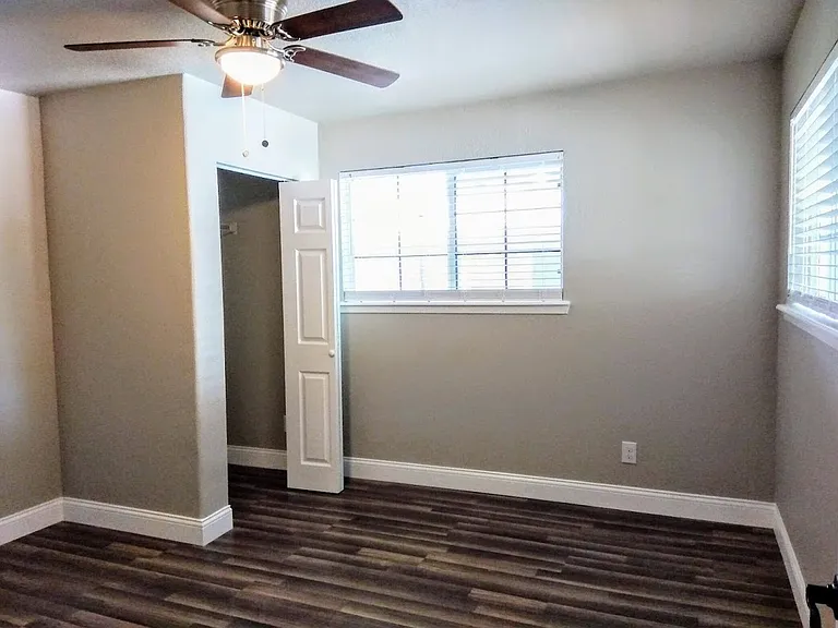 1209 Mason St — Photo 11