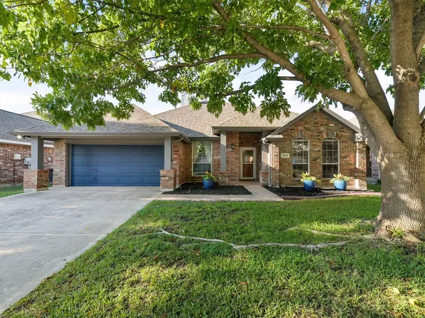 3828 Shiver Rd, Fort Worth, TX 76244