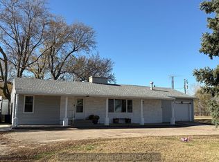 3240 N North Rd, Grand Island, NE 68803
