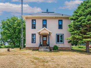 14089 430th Ave, Blue Earth, MN 56013