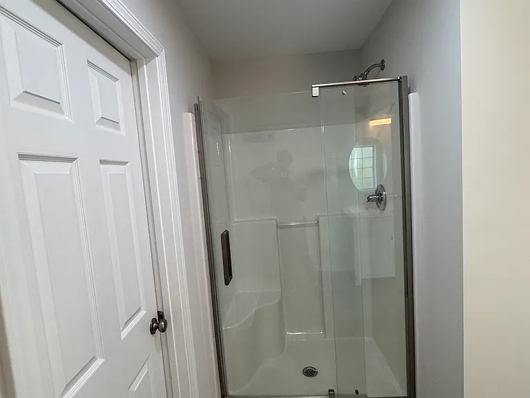 531 Mansfield Ln — Photo 22