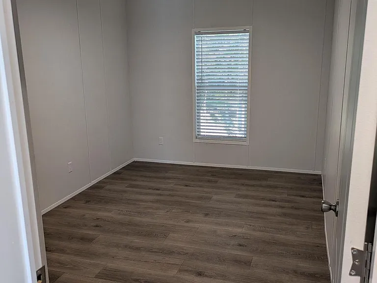 1118 Old Tar Landing Rd #F — Photo 11