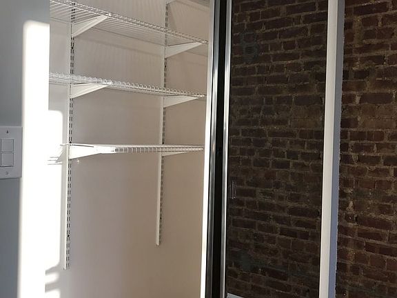 2nd image of 2548 45th St #3