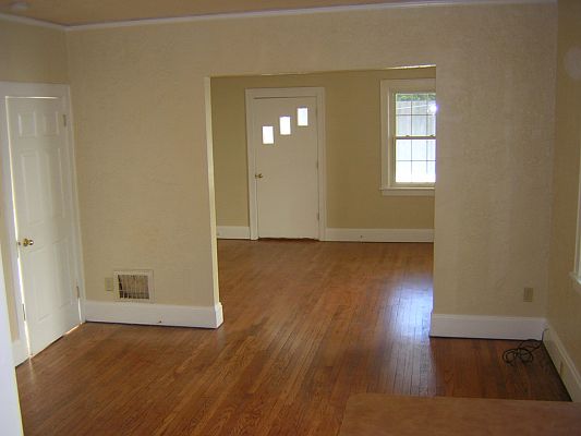 3rd image of 2452 Duck Creek Rd #2