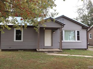 725 W Bain St, Dexter, MO 63841