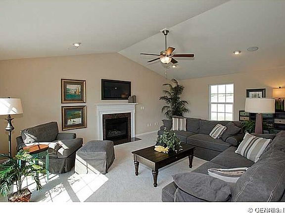 2nd image of 5932 Kennebec Ct