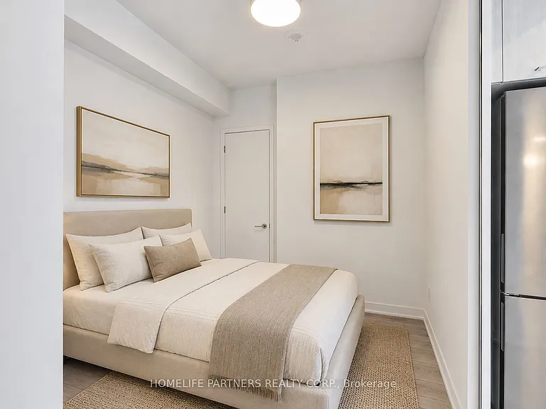 10 Oak St #1107 — Photo 14