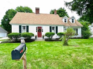 11 Foundry St, Amherst, NH 03031