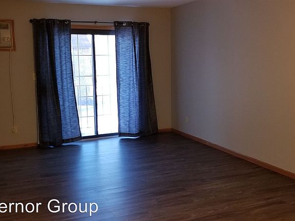 5th image of 409 6th Ave APT 3