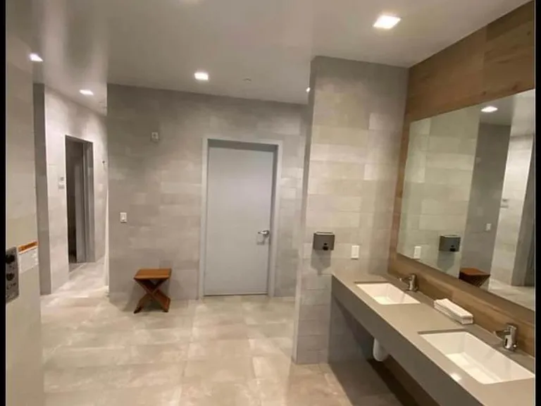 445 NE 39th St #316 — Photo 15