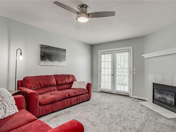 4th image of 3820 NE 86th Ter
