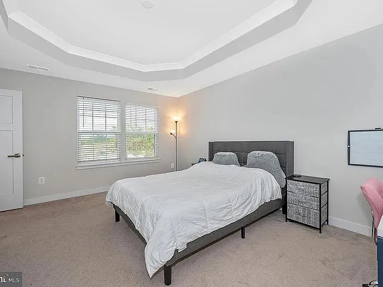 391 Ontario Dr — Photo 9