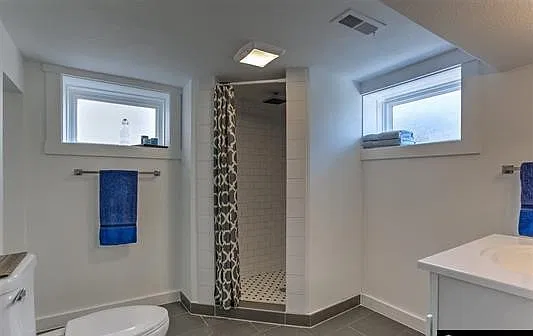 658 S 26th Ave — Photo 33