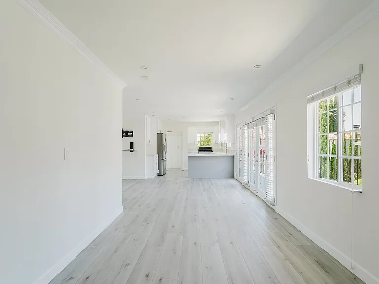408 Spencer St #D — Photo 4