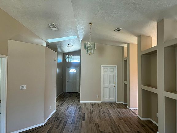 4th image of 4812 Benton Ave NW