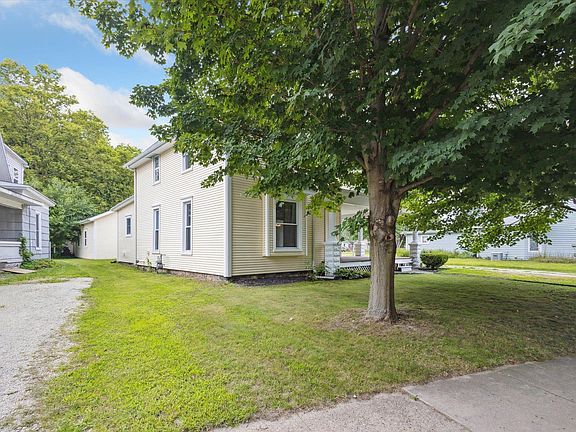 4th image of 503 Dewey Ave
