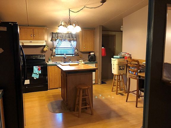 2nd image of 379 Lakewood Dr