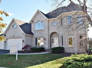 39W313 Forbes Dr, Geneva, IL 60134