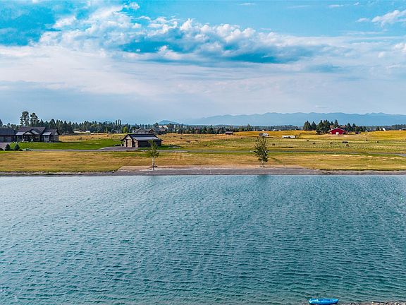 3rd image of 193 Rosewater Loop