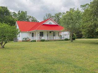 160 Robert E Lee Dr, Manchester, TN 37355