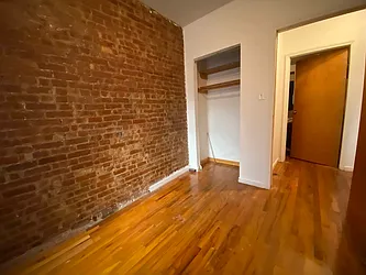 Rented by Best Apartments North Inc
