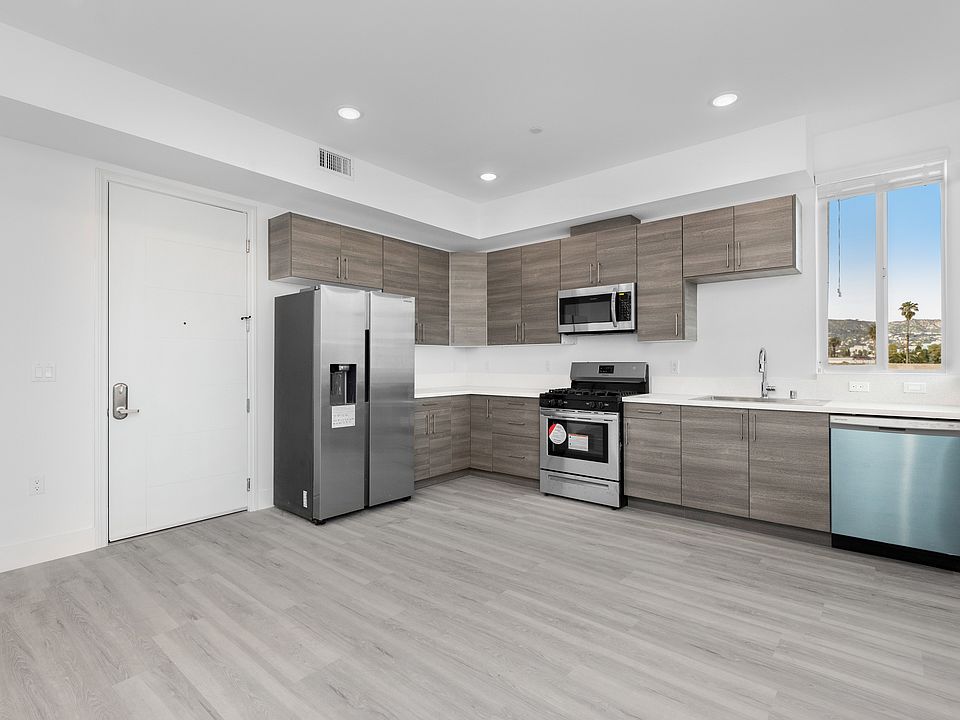 2-Bedroom - Kitchen