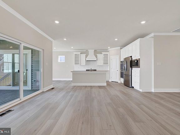 5th image of 29023 Eastmeadow Rd