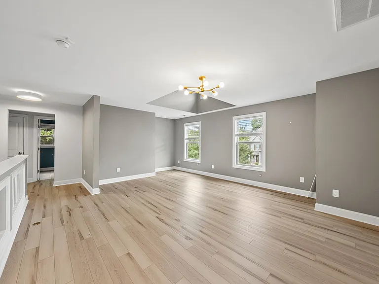 3537 Bunting Dr — Photo 40