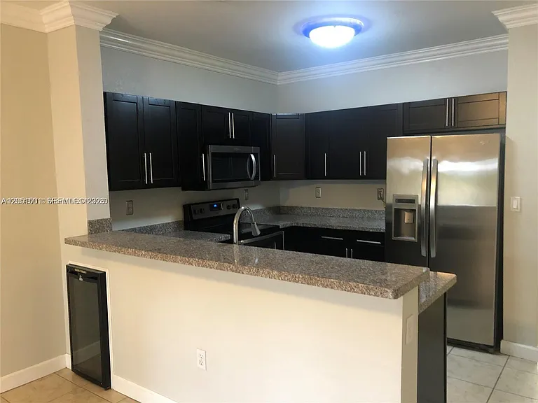 8510 SW 150th Ave #2 — Photo 9