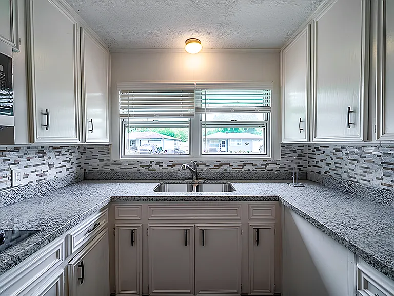 Lancaster Ln — Photo 9