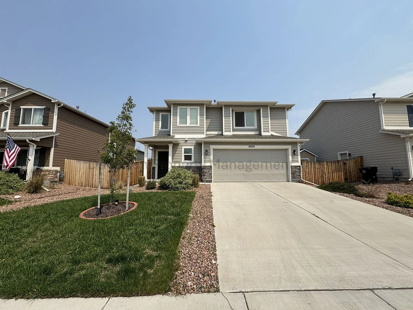 Stunning 3 Bedroom House in Falcon — Photo 1