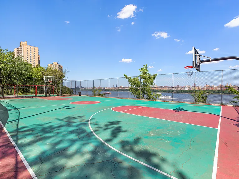 6215 Boulevard East #1G — Photo 8