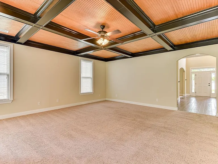 4215 Windslow Dr — Photo 42